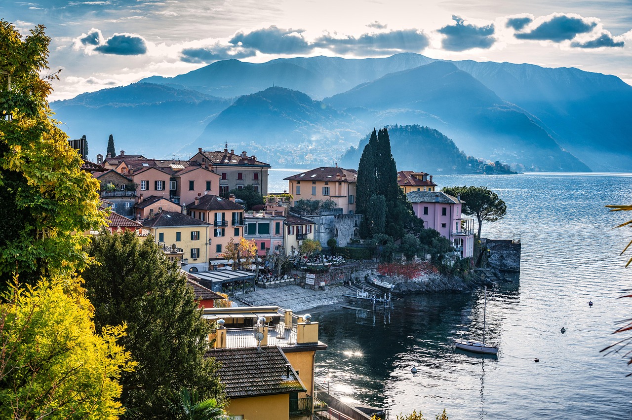 Varenna romance and villas along the waterfront