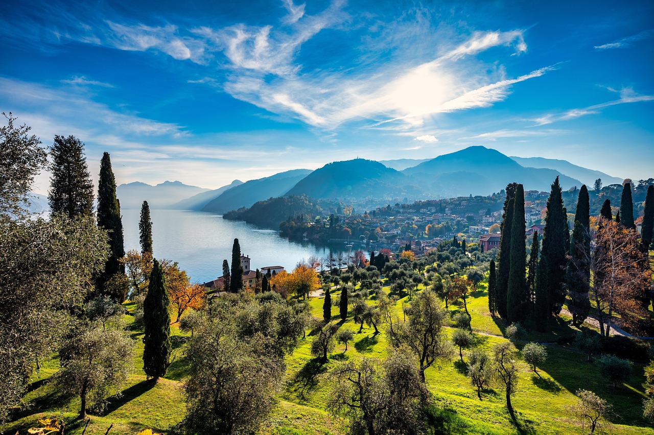 Where to stay and dine best restaurant moments with lake views