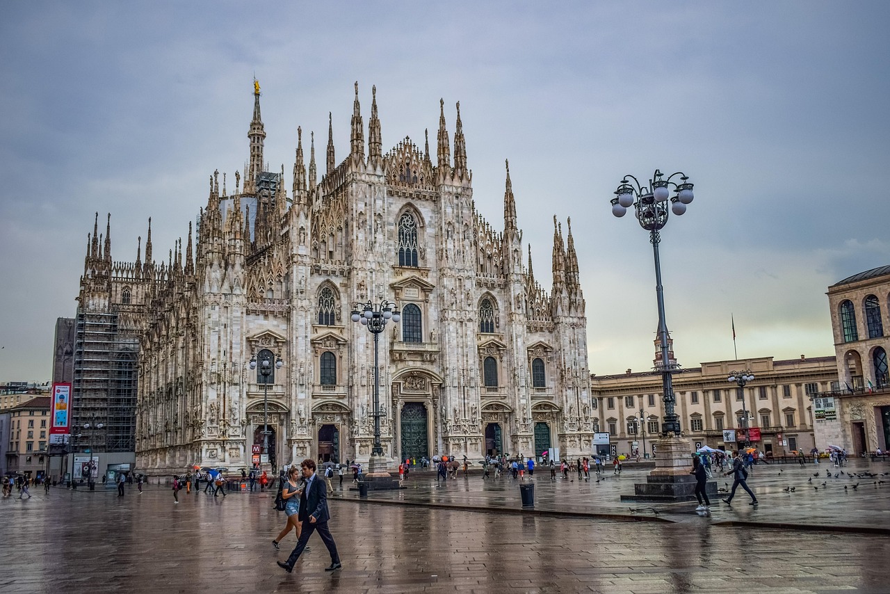 Milan and Milano essentials for tourist sightseeing with refined Lombardy atmosphere