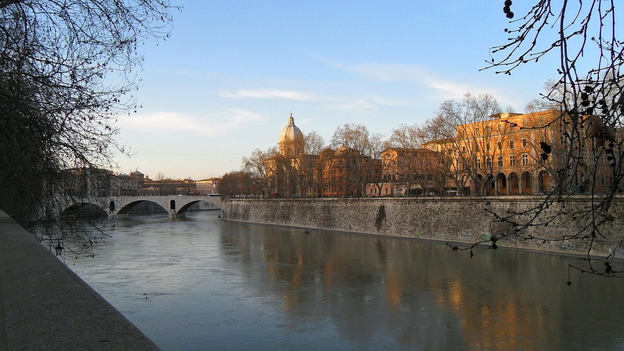 Trastevere by Night Local Flavour and a Food Tour through lantern-lit streets