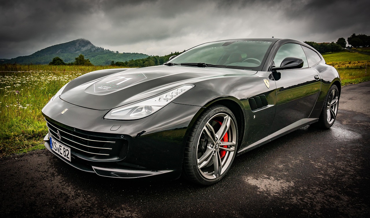 Seamless Planning for a High End Trip to Italy with classic Italian road style