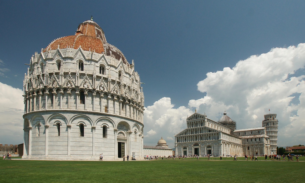 Leaning Tower of Pisa Location and How to Reach It
