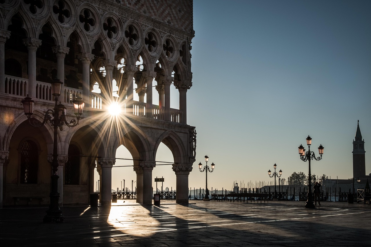 Doge and Renaissance power at the best tourist attractions in Venice