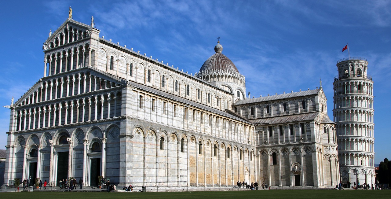 Uncover the engineering behind the leaning tower of pisa leaning