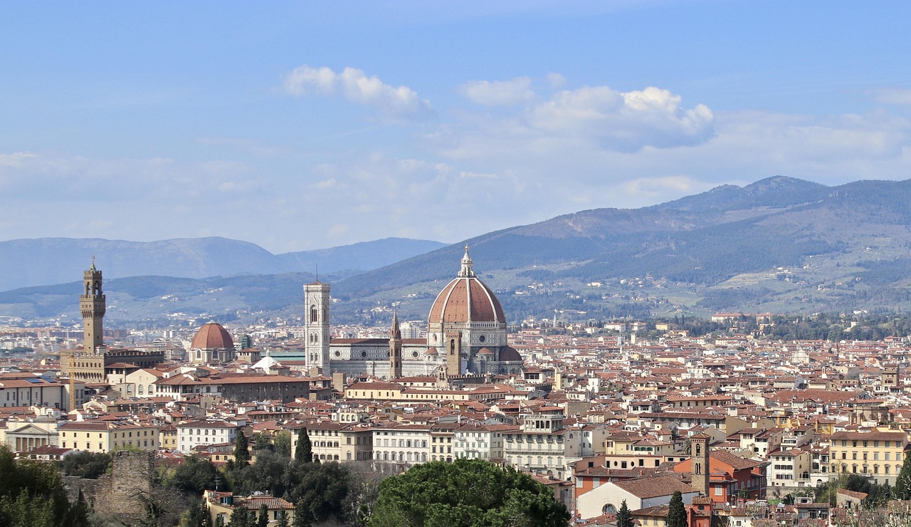 Florence and Tuscany beautiful places to visit in Italy centred on the Duomo and timeless streets