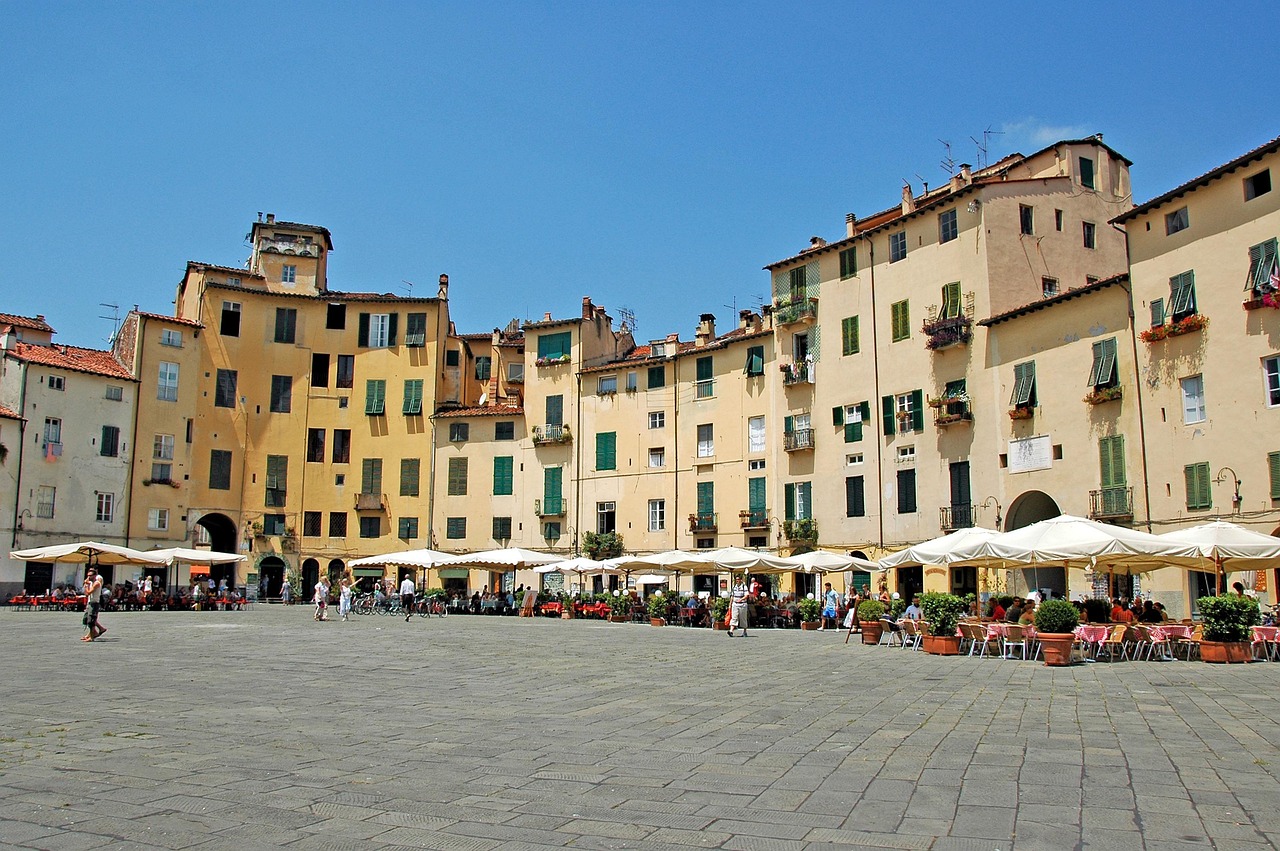 Pisa and Lucca two of the best places by train or car on a day trip from Florence