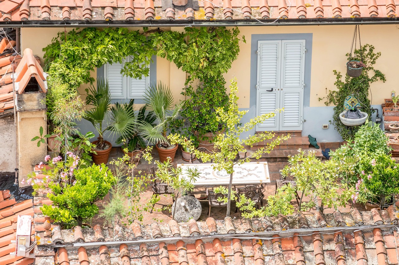 Giardino Pathways Botanical Rarities and Architectural Elegance