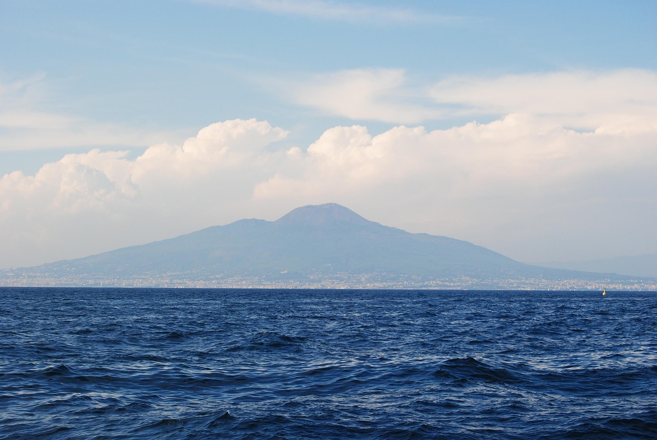 Choosing the Best Day Trips From Naples with volcano views over the Bay of Naples