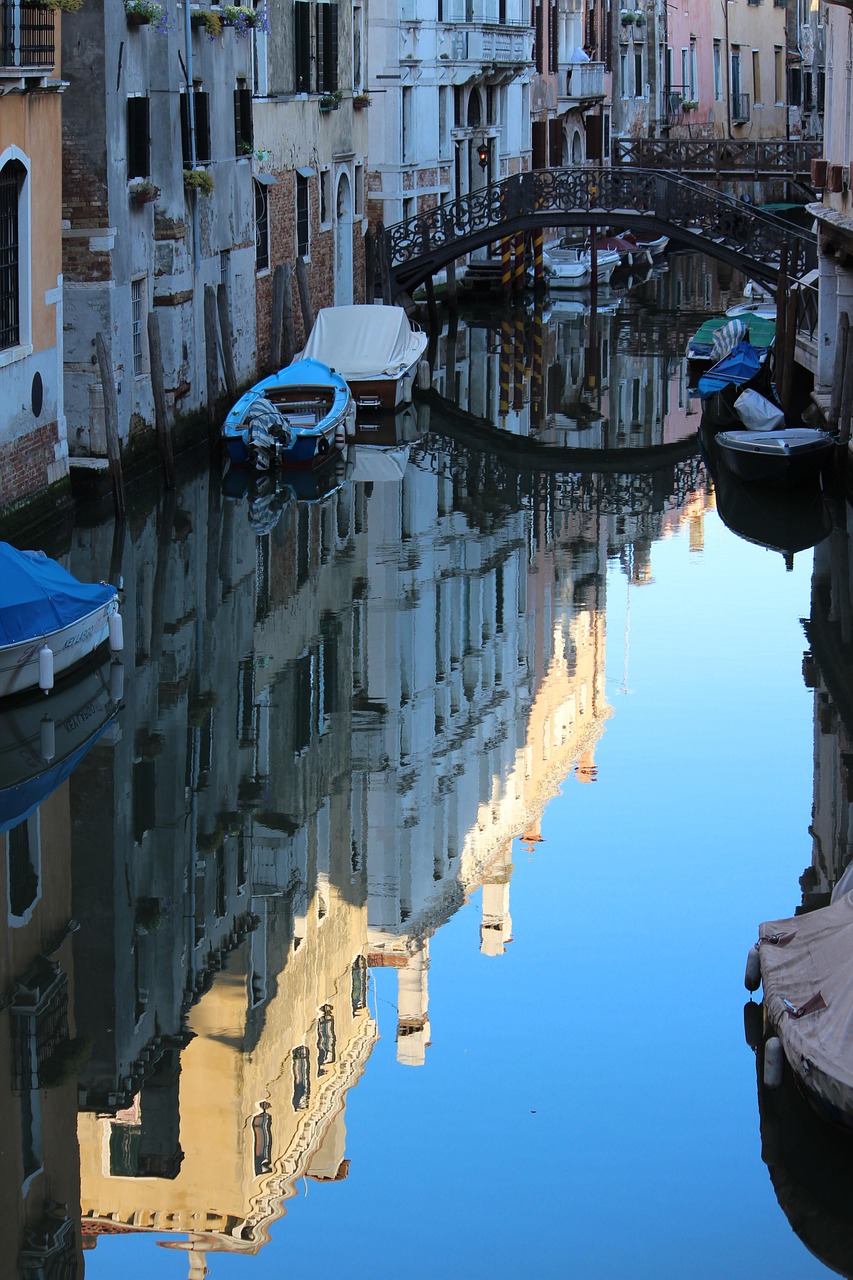 Sculpture Garden Calm on the Grand Canal in Venice at the Peggy Guggenheim Collection