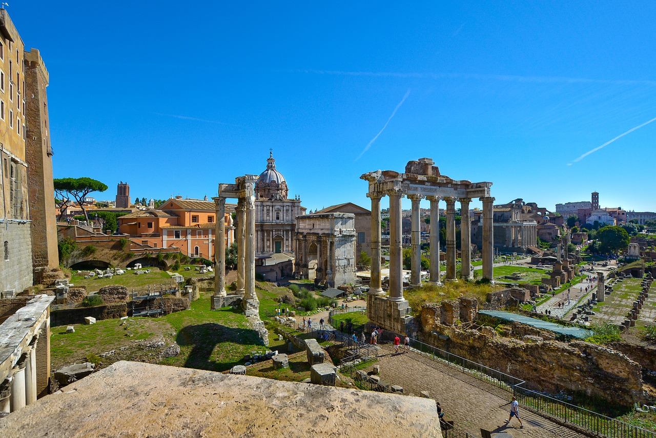 Ancient Rome on the map, linking the Colosseum, Roman Forum and Palatine Hill