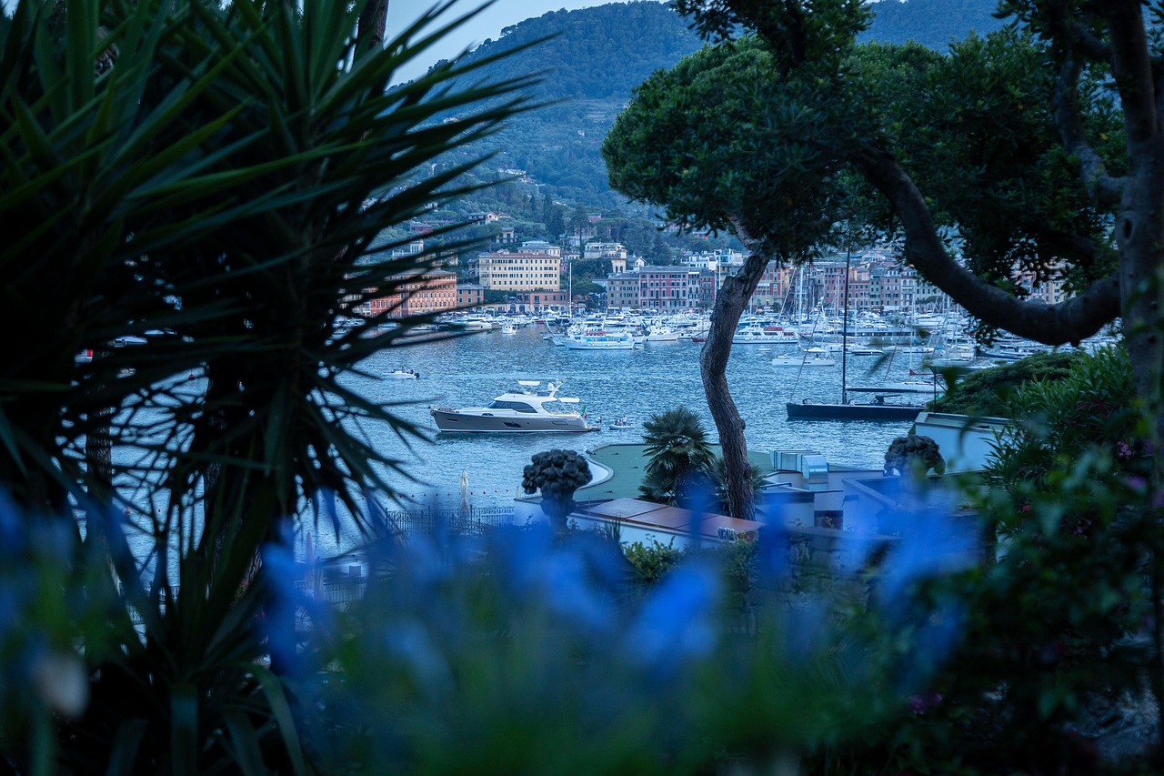 Things to do in Santa Margherita Ligure promenade to harbour and piazzetta walk