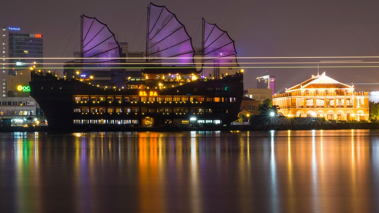 Ho Chi Minh City Saigon Glamour Fine Dining and Day Trip Culture