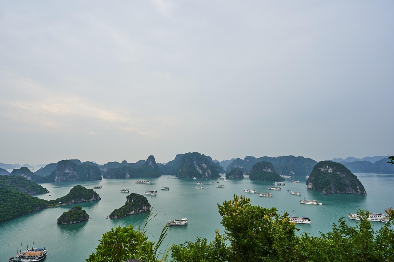 Choosing the right Lan Ha Bay cruise for adventure seekers with quiet anchorages