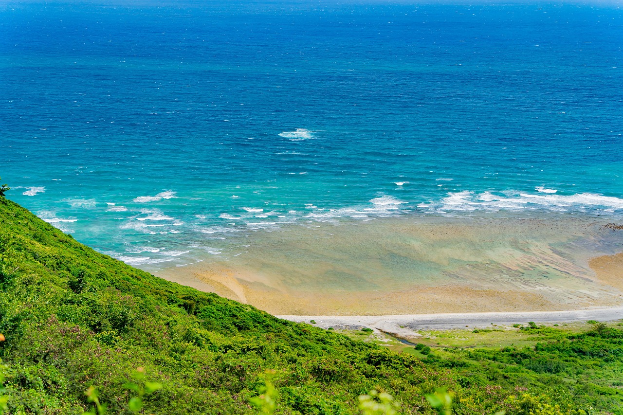 Central Vietnam Travel Guide to the Heart of Vietnam