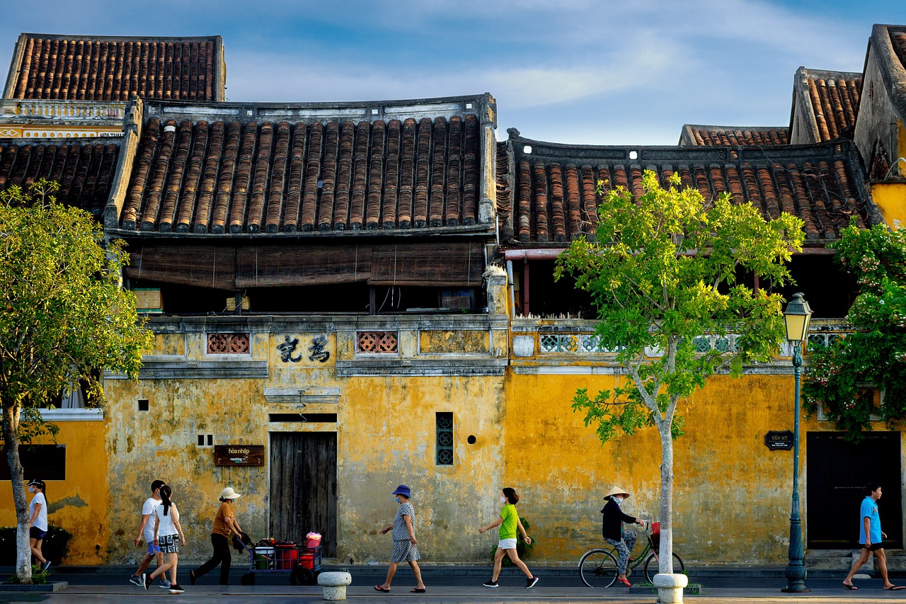 Hoi An Ancient Town Luxury Evenings and Local Flavours