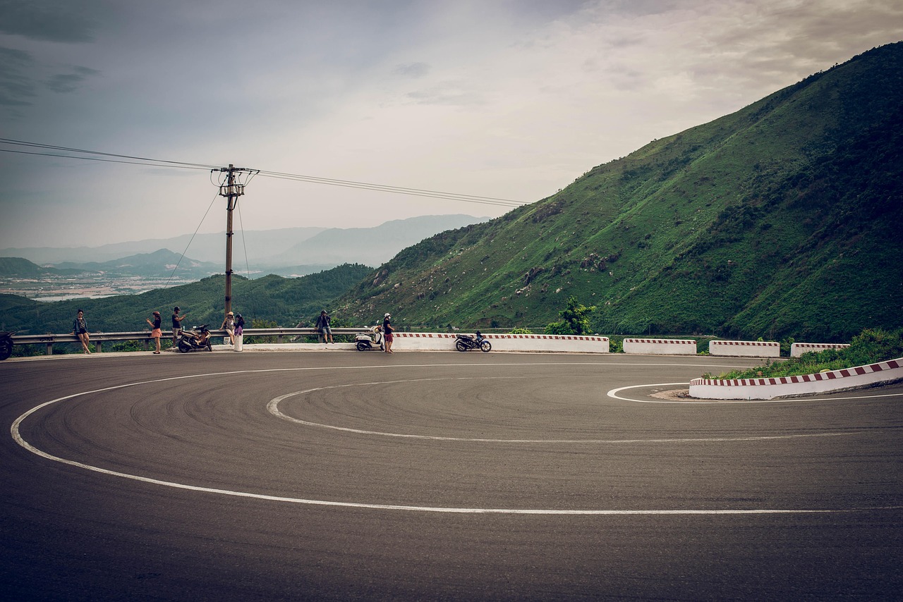 Explore Marble Mountain Caves and Pagodas at Sunrise above Da Nang