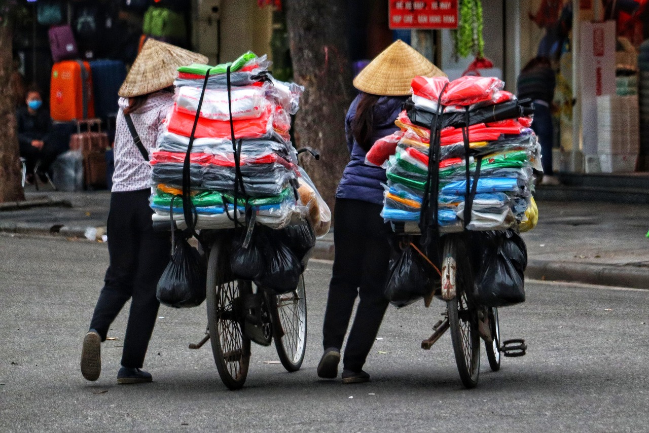 Explore Bac Ha Sunday Market for Colourful Local Life in Vietnam