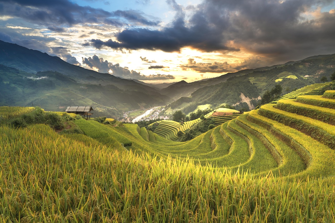 Trek Bac Ha Landscapes to Villages, Terraces and Homestays in Vietnam