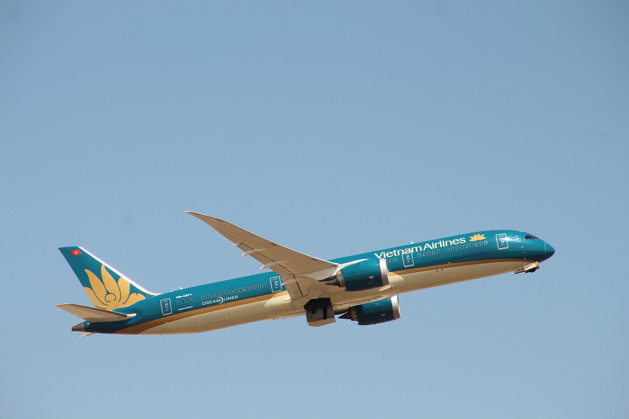 Seamless Planning for Vietnam Islands flights, ferry routes and luxury costs