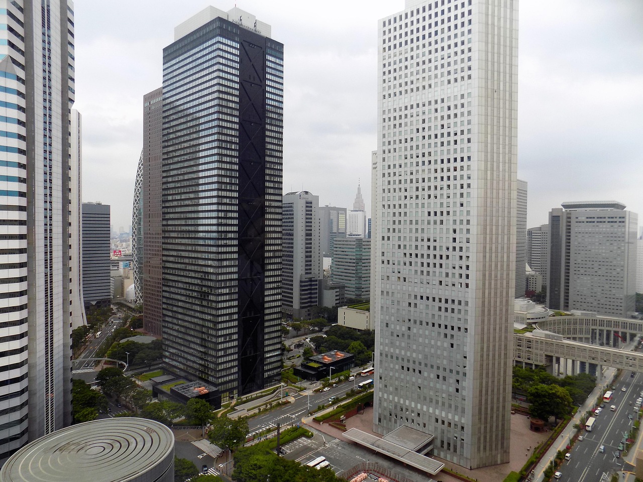 Shopping in Shinjuku and Hotels in Shinjuku That Fit Your Style