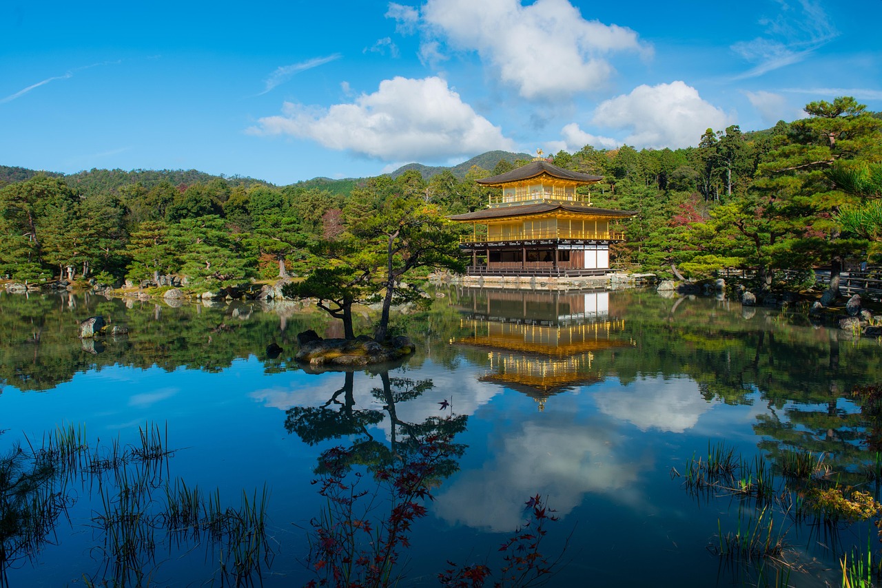 Kinkaku-ji and Kyoto’s iconic temples to explore with the Golden Pavilion