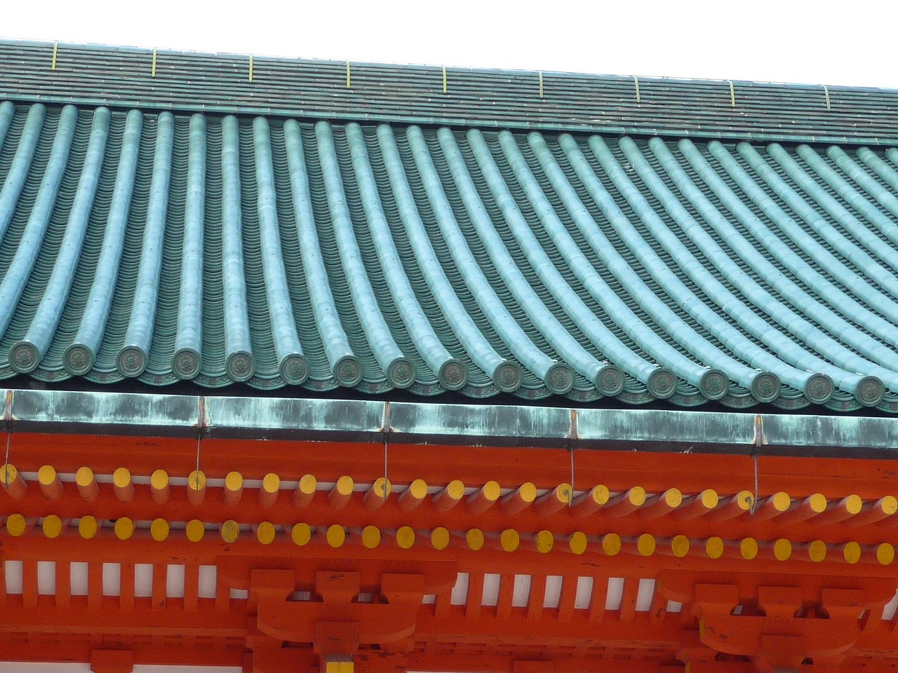 Heian Jingu shrine history from Heian period to 1895 told through timeless architecture