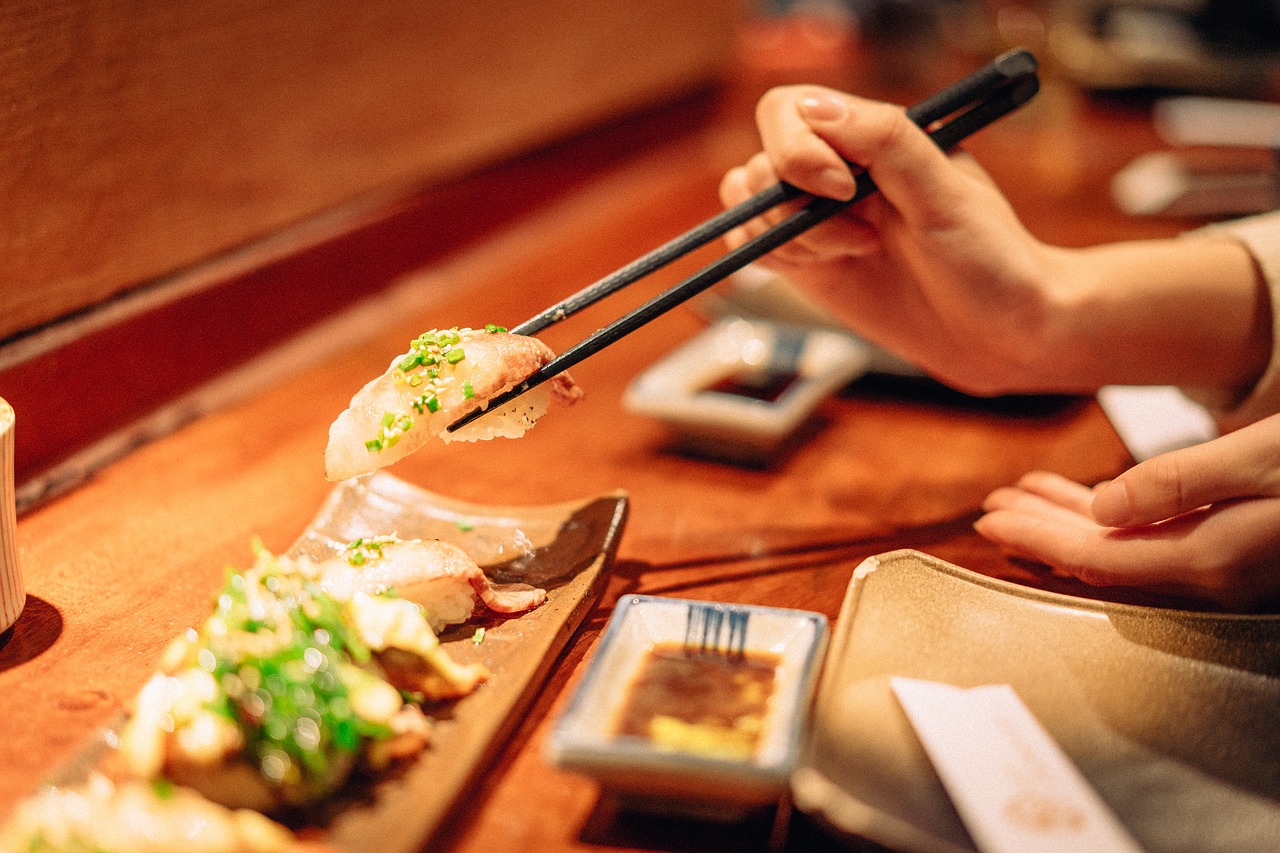 Kaiseki Nishiki Market and a Crafted Kyoto Itinerary featuring seasonal Japanese cuisine