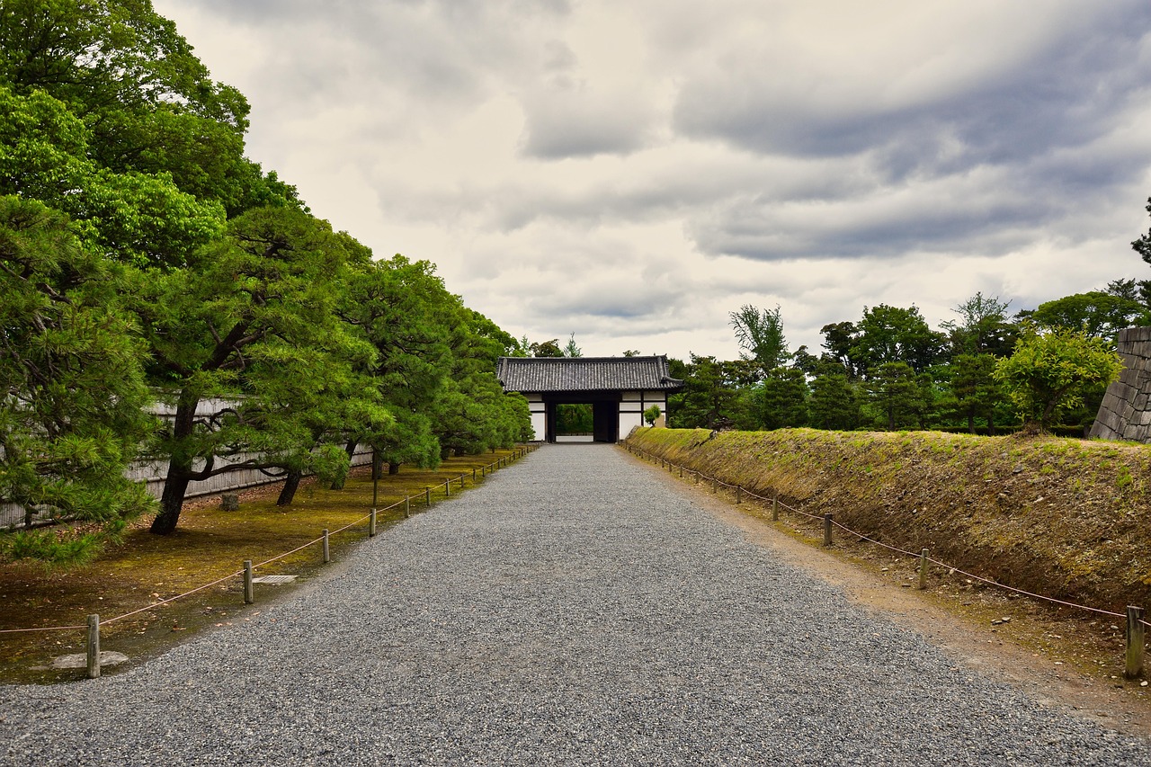Gardens in Kyoto That Slow Time at Nijo Castle Gardens Kyoto Ninomaru Garden Tea House Matcha