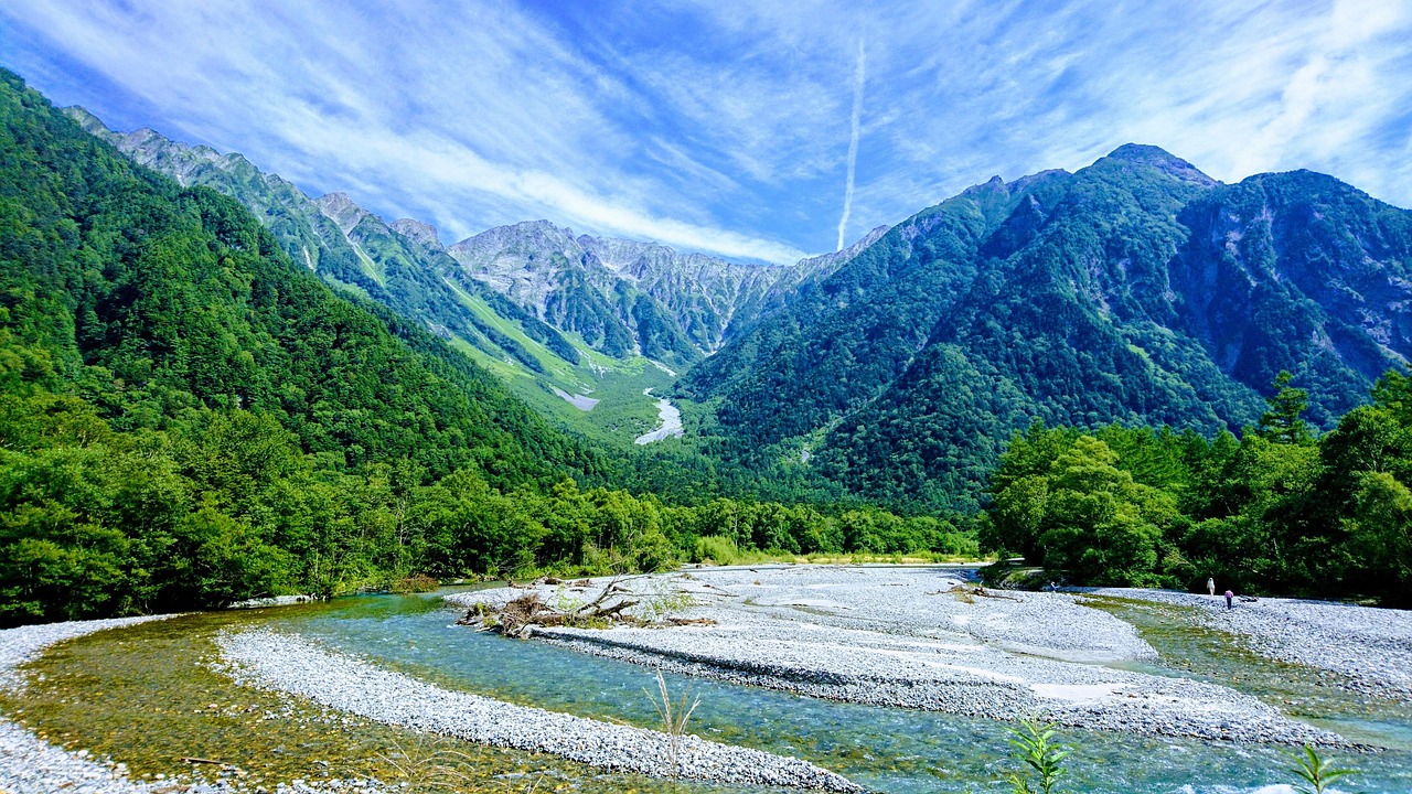 Kamikochi valley hikes and alpine calm in the Japanese Alps