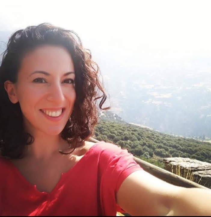 Dalia B.