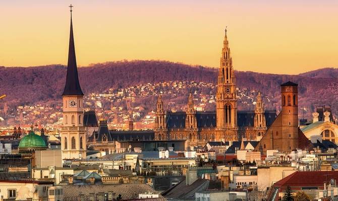 10-Day Paris Switzerland and Austria