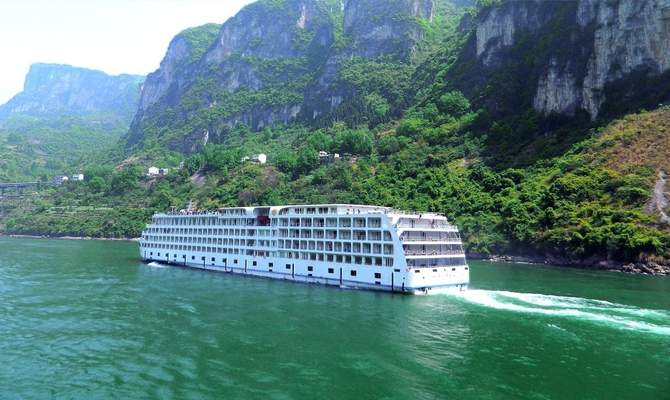 14-Day China Discovery with Yangtze River Cruise