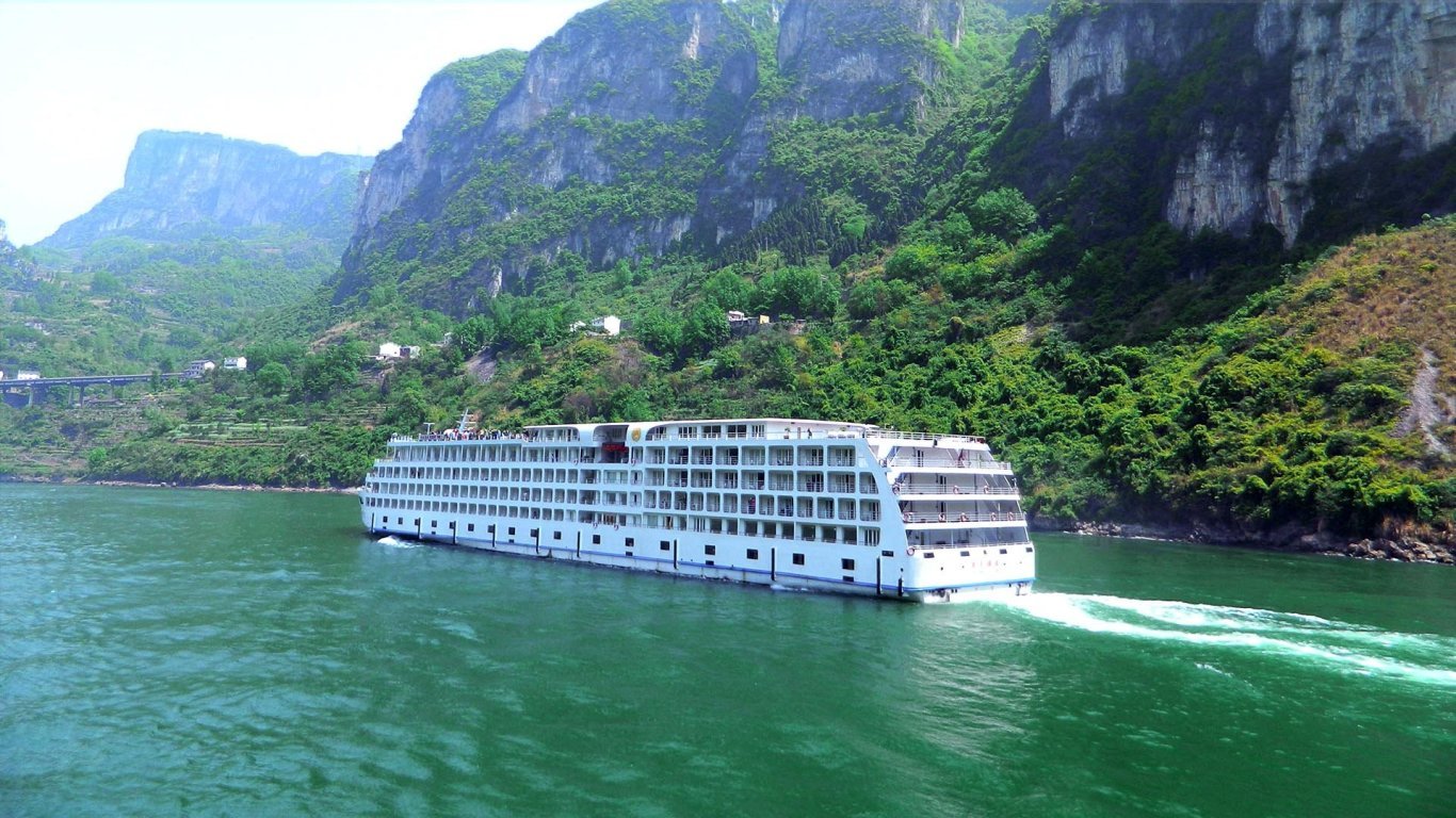14-Day China Discovery with Yangtze River Cruise
