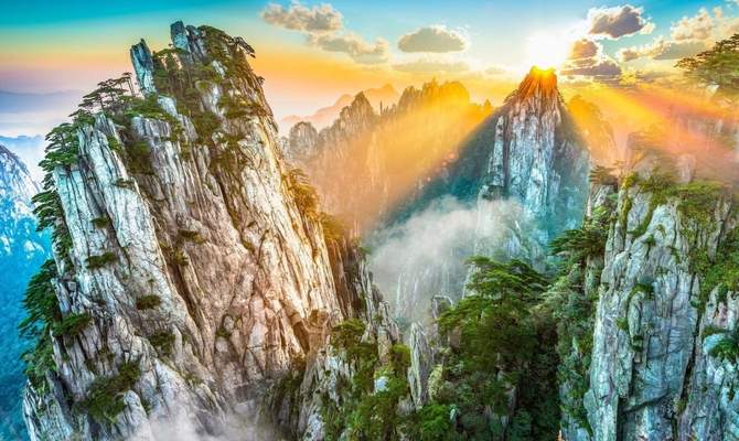 7-Day Huangshan, Shanghai and Hangzhou Tour