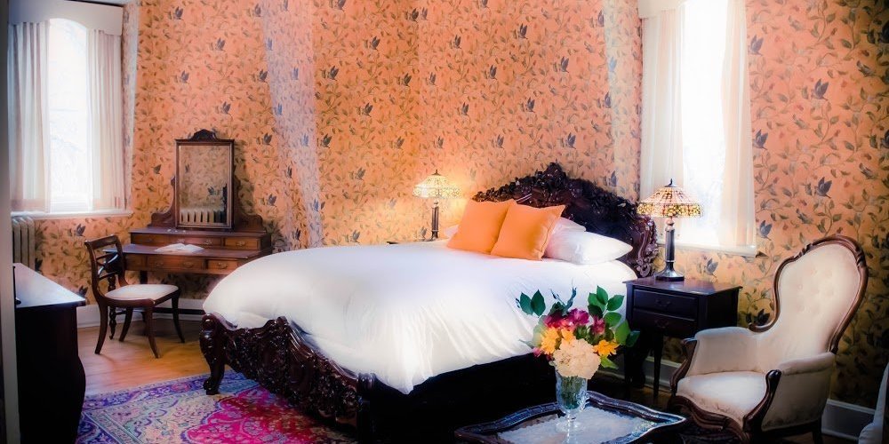 Eat and Explore Your Way Through Canada on this 7-Day Nova Scotia Tour