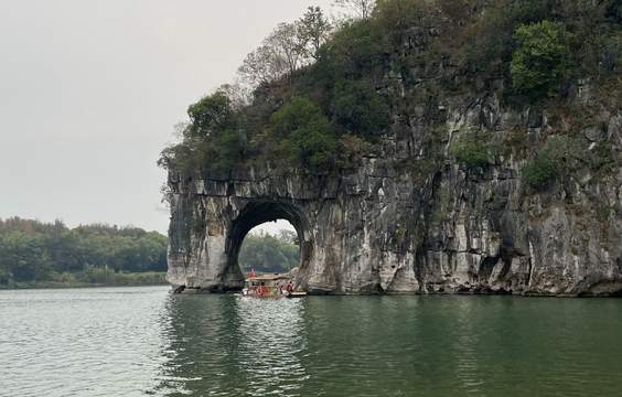 Fly from Shanghai to Guilin
