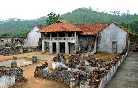 Son La Prison and Drive to Dien Bien Phu