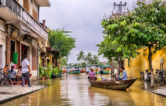 Travel from Hue to Hoi An on the Hai Van Pass & Afternoon Tour of Hoi An